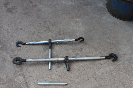 購入 2トンの重用ワイヤロープストレッサー,ダブルフック設計と調整可能なターンバックル online manufacture