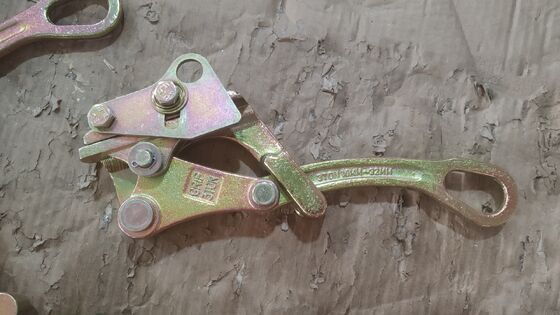 購入 高強度鋼製の16~32mm電導体の30kNの名乗負荷を持つ3T重用ケーブルクランプ online manufacture