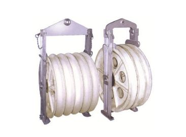 滑車ブロックをひもでつなぐ用具916mmの直径のコンダクターを引っ張るケーブル